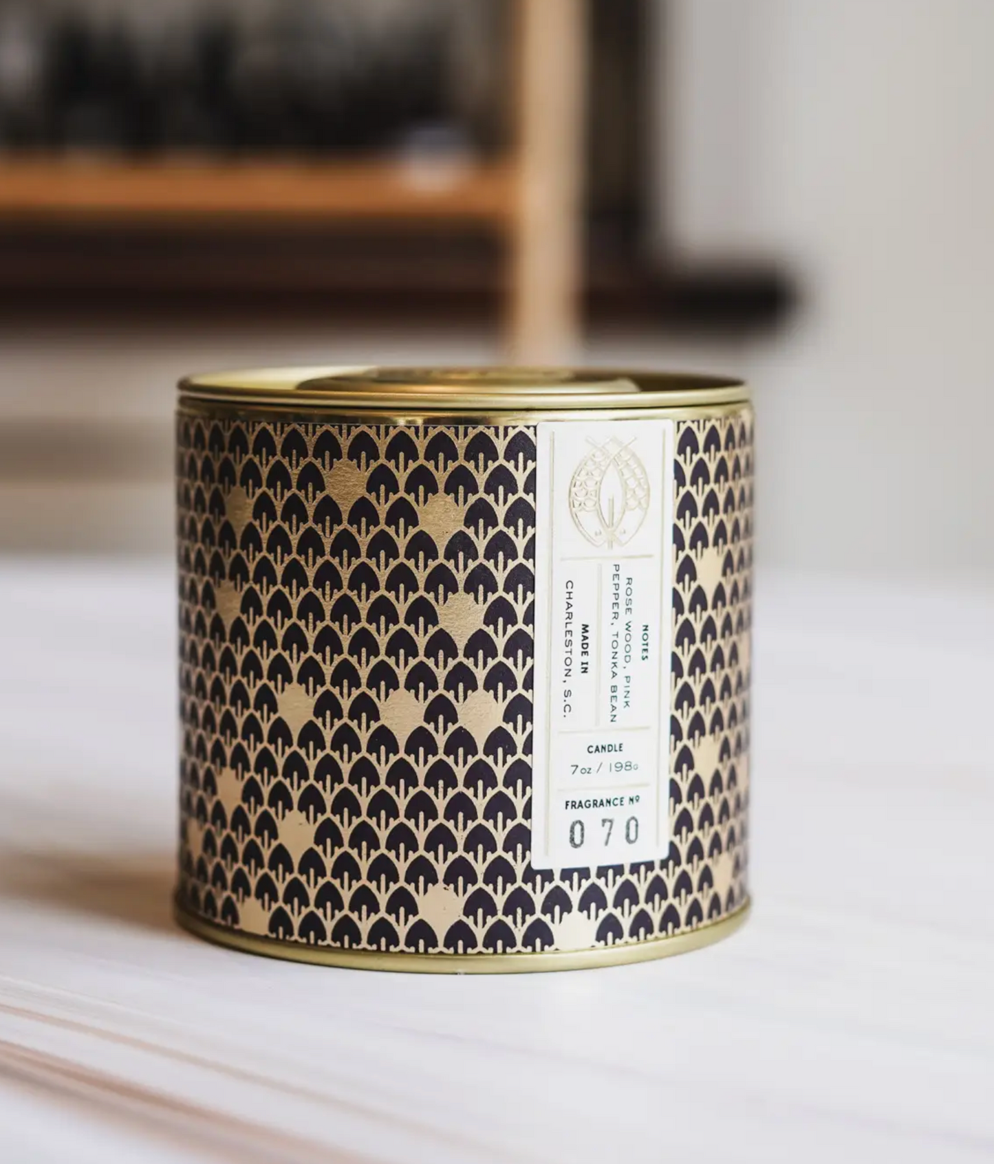 No. 70 Gold Tin w/ Embossed Lid (Deep Gray) 7 oz